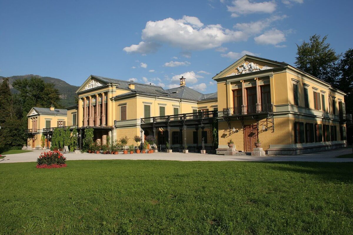 kaiservilla-bad-ischl-palace-of-kaiserin-sisi-franz-joseph