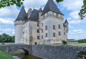 The Best Historic Castles In The Dordogne - Visit European Castles